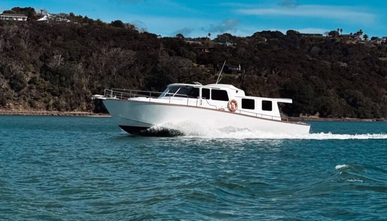 hauraki gulf fishing charter boat 768x439