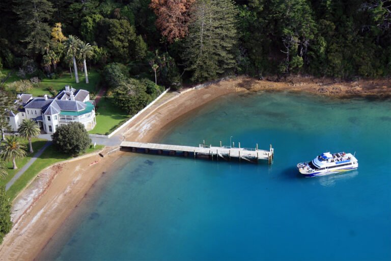 kawau island ferry at kawau wharf 768x512