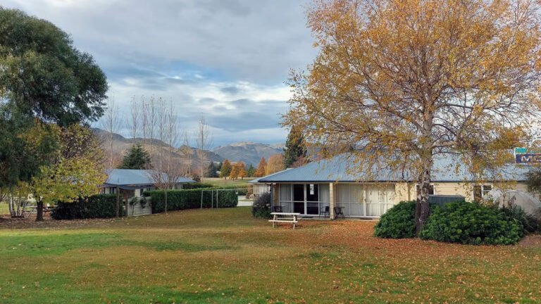 lake dunstan motel gardens cromwell 768x432