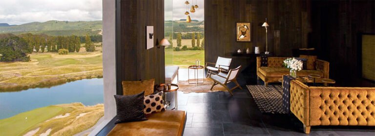 luxury lodge lounge taupo 768x280