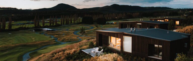 luxury villas taupo 768x244