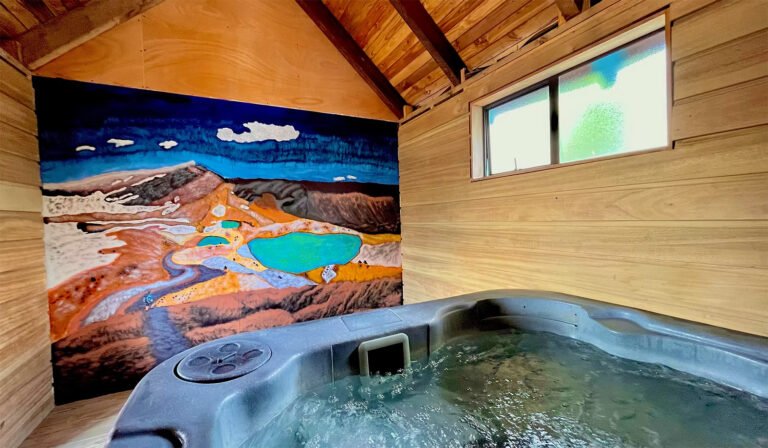 national park motel hot spa adventure lodge 768x448