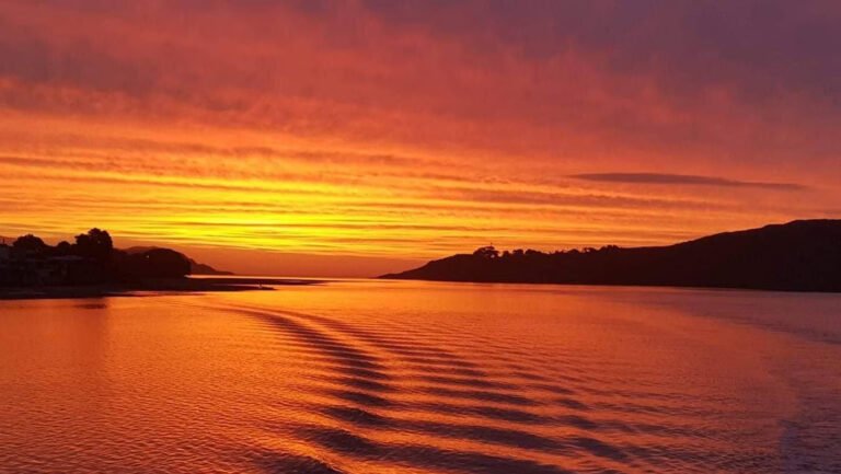 raglan sunset cruise 1 768x433