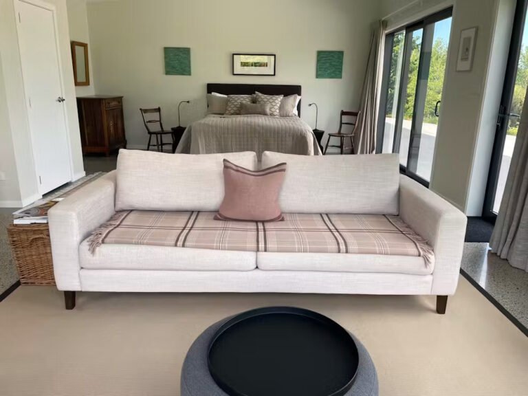 tauhou matakana studio accommodation 768x576