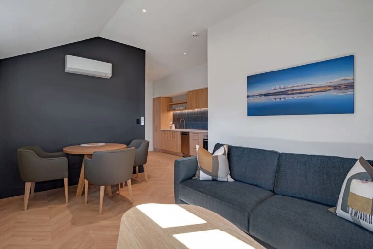 wanaka luxury two bedroom apartment 768x512