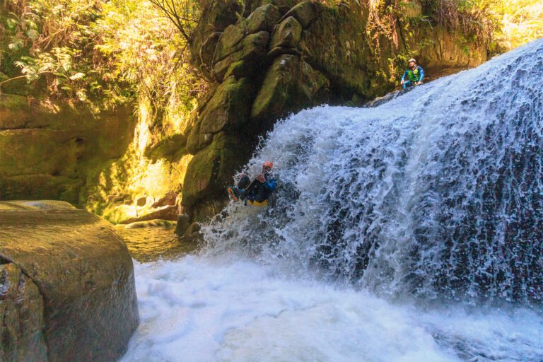 adventure tours abel tasman 768x512