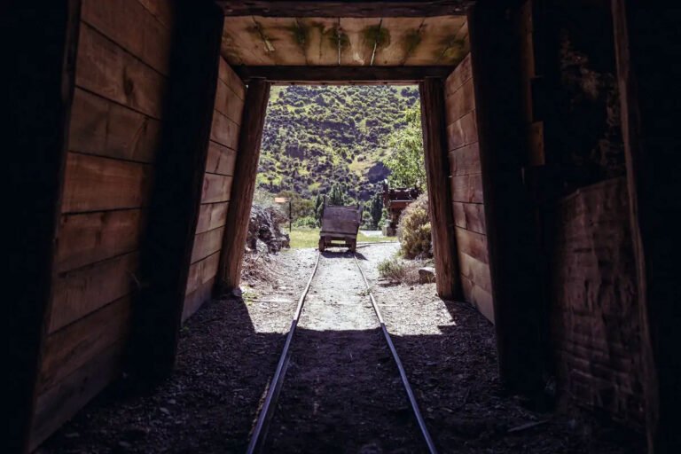 historic gold mine tunnel goldfields mining centre 768x512