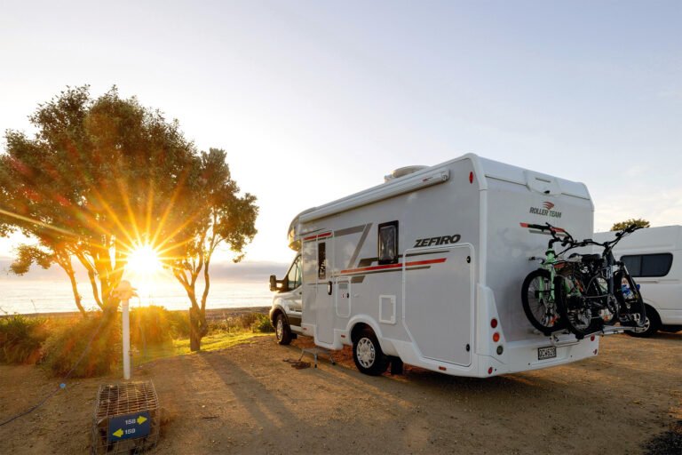 napier beach top 10 beachfront camping 768x512