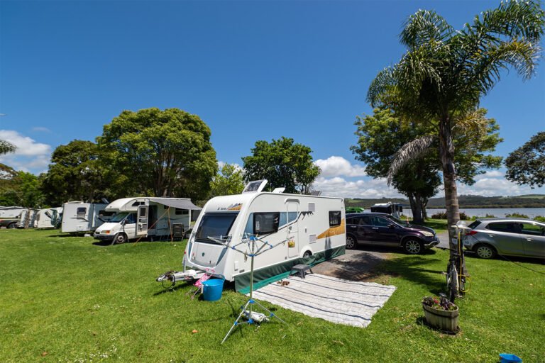 waitangi holiday park campervan camping 768x512