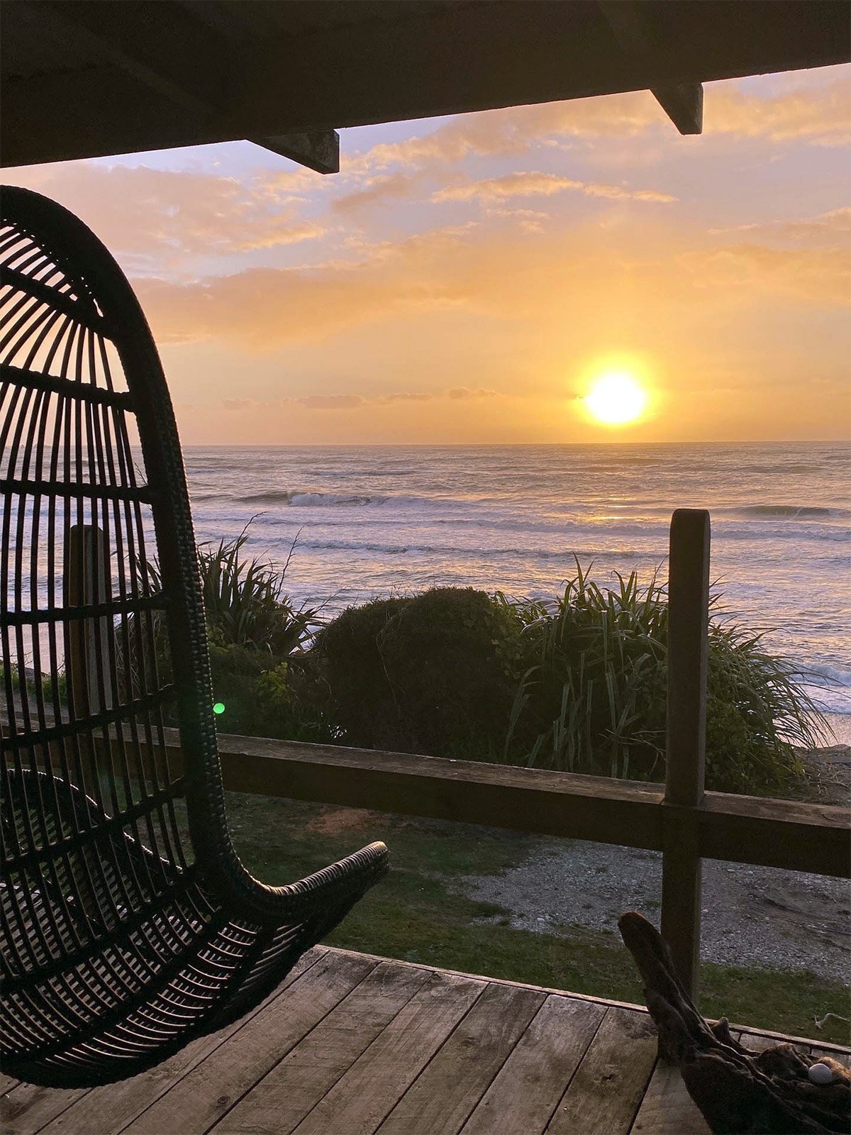Woodpecker Bay Punakaiki | Beachfront Accommodation photo 4