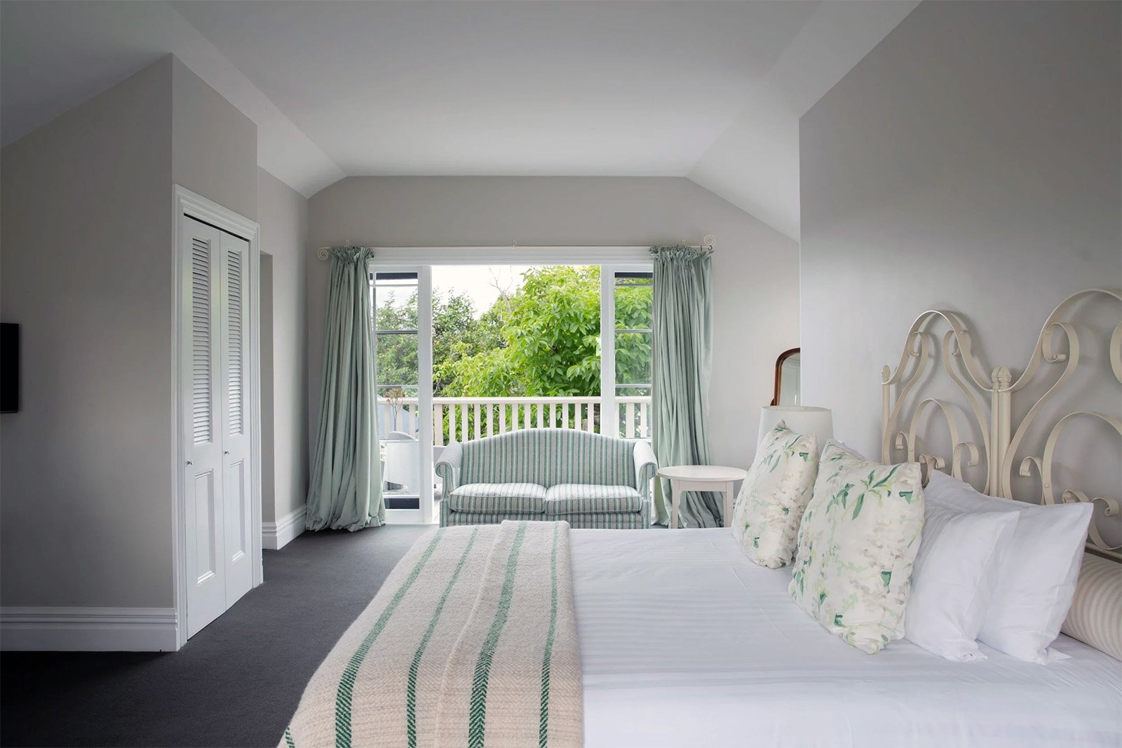 The Martinborough Hotel – Boutique Accommodation, Wairarapa photo 3