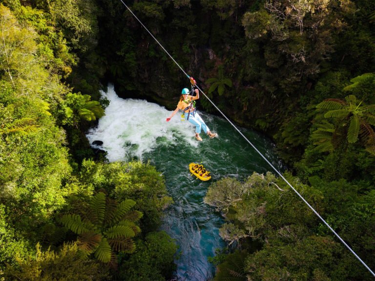 rotorua zipline over kaituna river 768x576